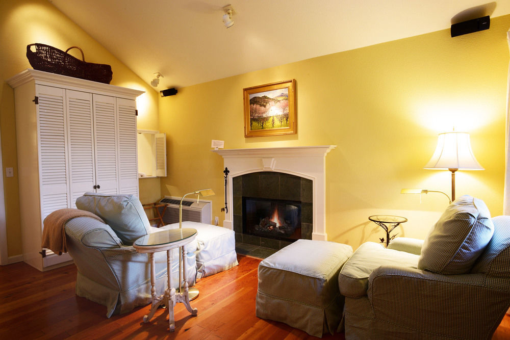 Cottage Grove Inn Калистога Екстериор снимка